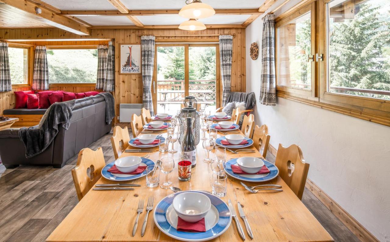 Chalet Himalaya , 10 Person Chalet With 5 Ensuite Bedrooms And Outdoor Jacuzzi In Meribel Centre Esterno foto